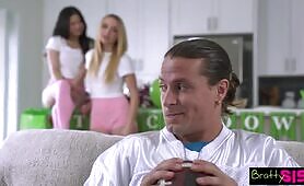 Bratty Sis - My Stepsis Is A Super Slut - S25:E12
