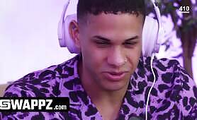 Stepmoms and Stepsons get down and Dirty on Air - Swappz